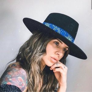 Lack of Color Benson Zodiac hat 🖤✨🖤✨